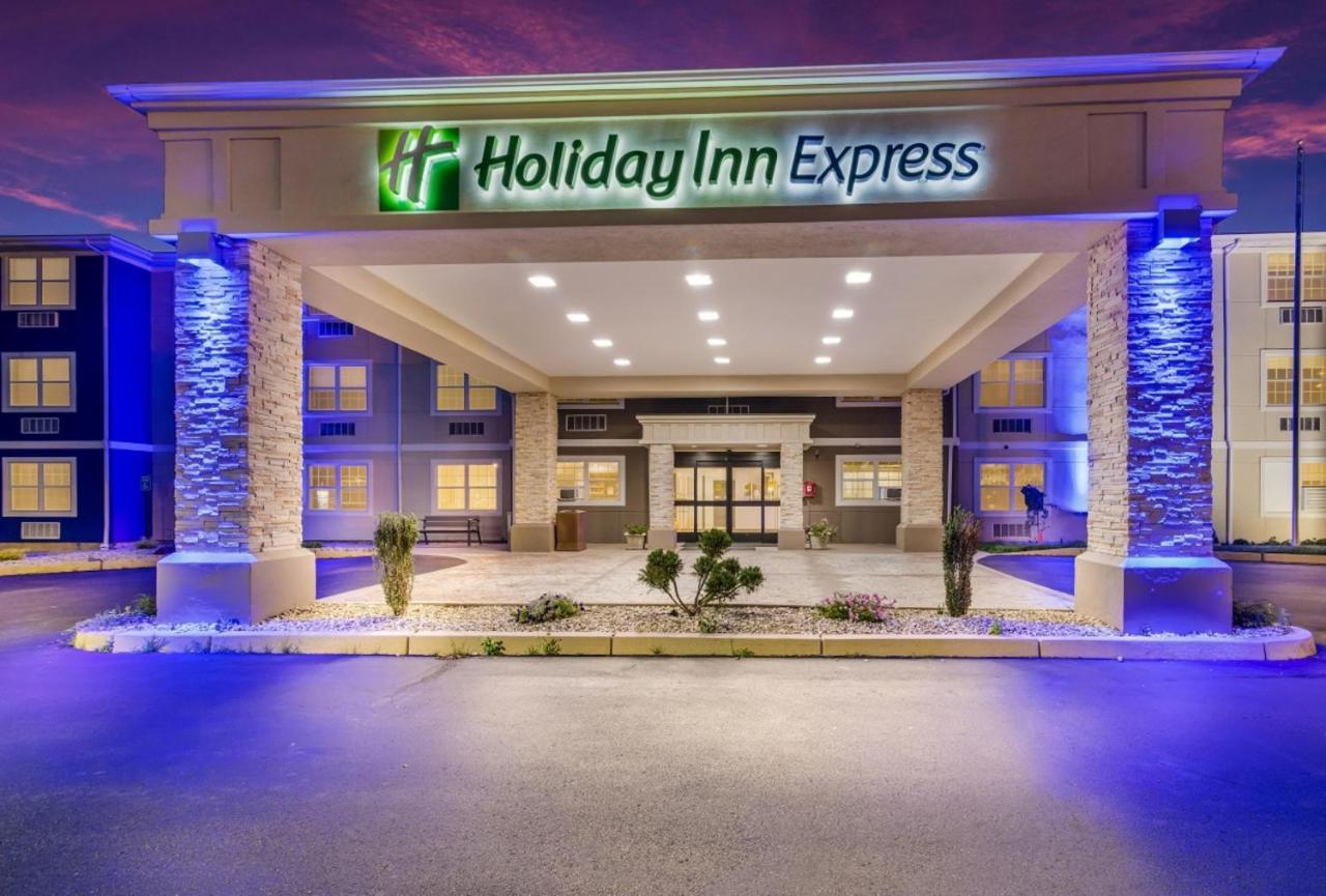 Holiday Inn Express - Plymouth, An Ihg Hotel Exterior photo